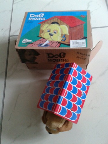 Hund mit hütte blech - hund,