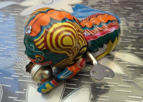 Blechspielzeug katze mit - ",