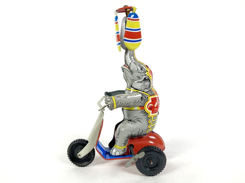 Lot 8285 elefant auf - lot,